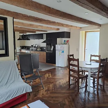 Ferme Auvergnate 度假居 Tauves